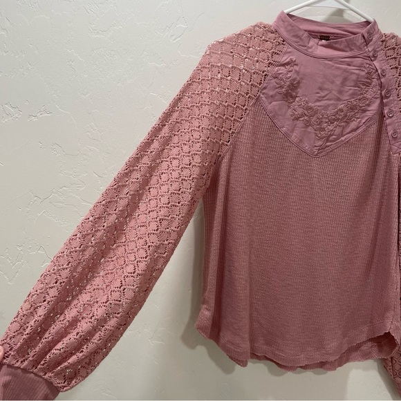 Free People Women's Small Dusty Rose Embroidered Crochet Waffle Knit Blouse Top - Picture 6 of 16
